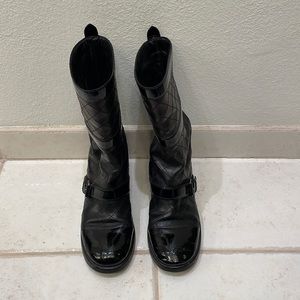 CHANEL black quilt patent leather boots size 38